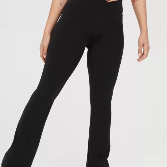 Arie Pants - OFFLINE By Arie Real Me Flare leggings